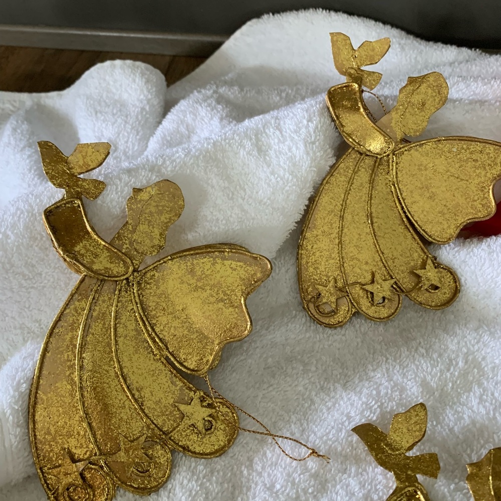 Heavenly Angel Holiday Ornaments - Picture 5 of 8